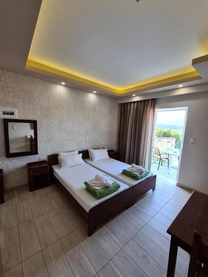 Abella Hotel Agia Marina Exteriör bild