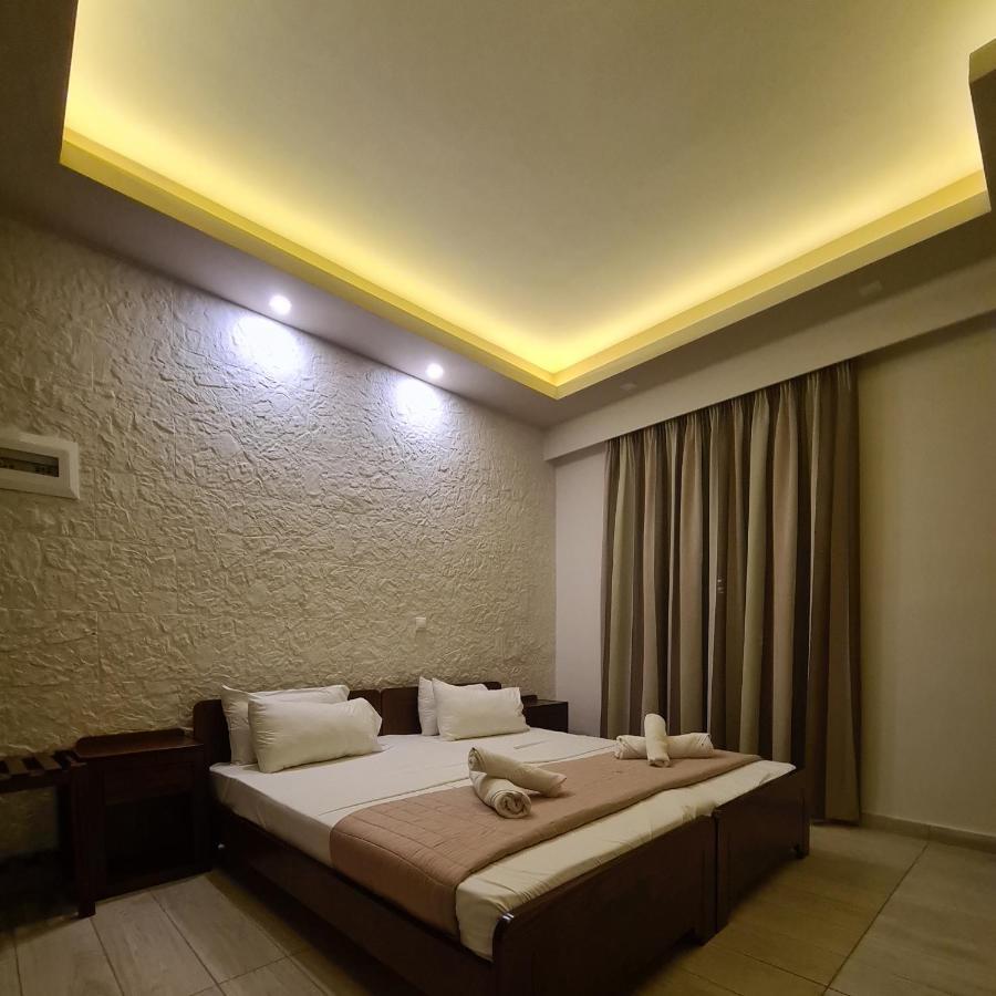 Abella Hotel Agia Marina Exteriör bild