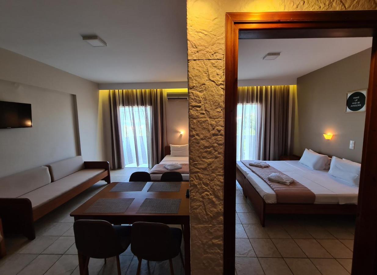 Abella Hotel Agia Marina Exteriör bild